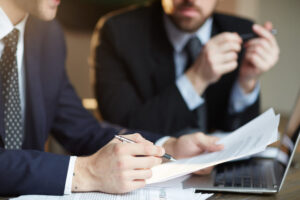 Desvendando o Mundo dos Leilões Como Investir com Segurança e Lucratividade